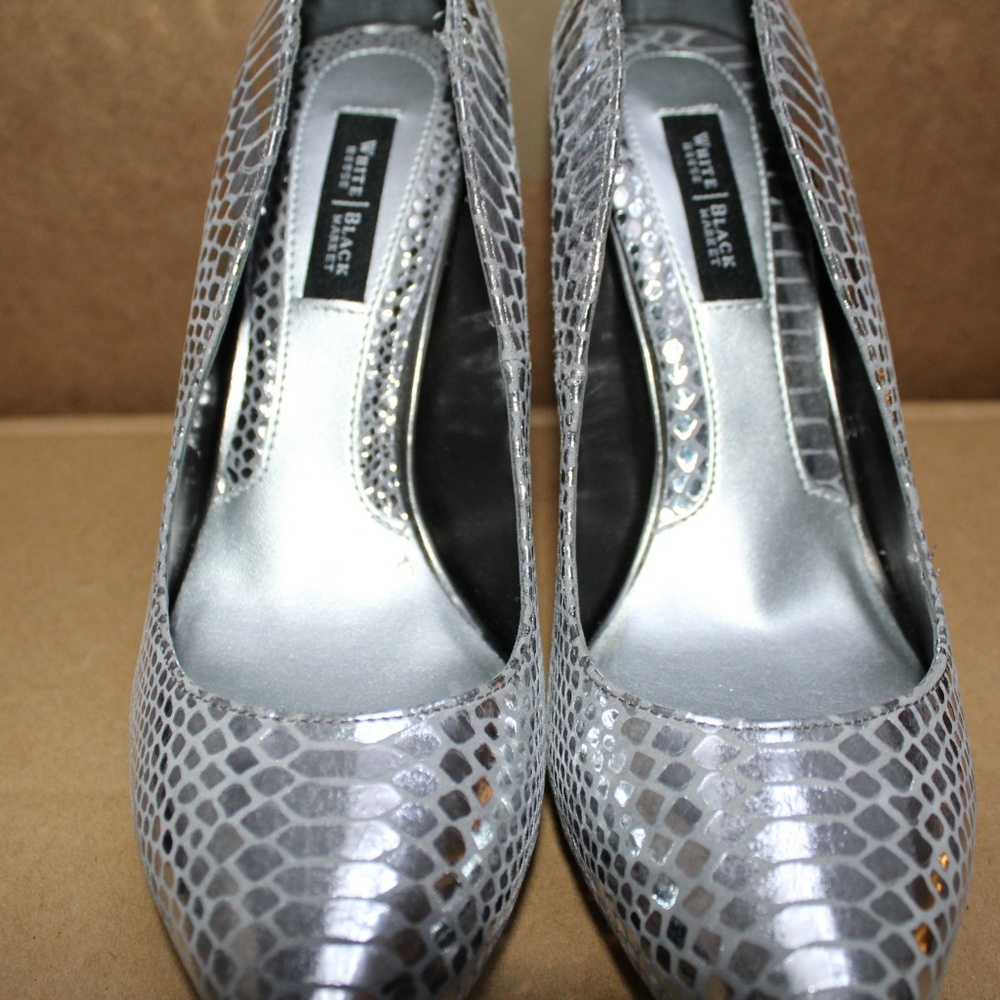 WHBM Silver Faux Snake Skin Heels - Picture 3 of 7